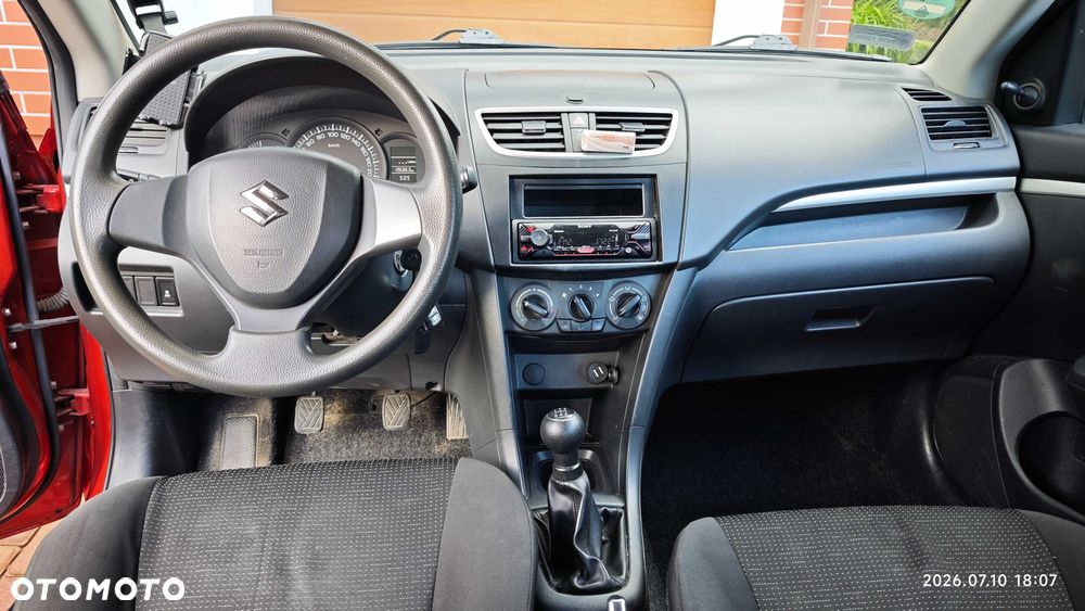 Suzuki Swift - 8