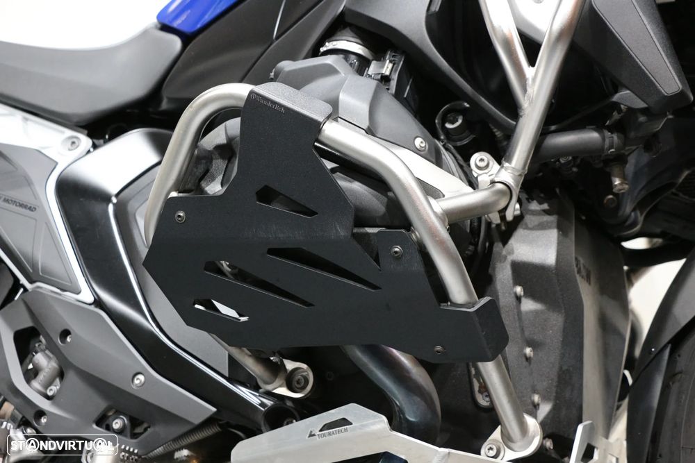 BMW R 1300 GS TROPHY - 13