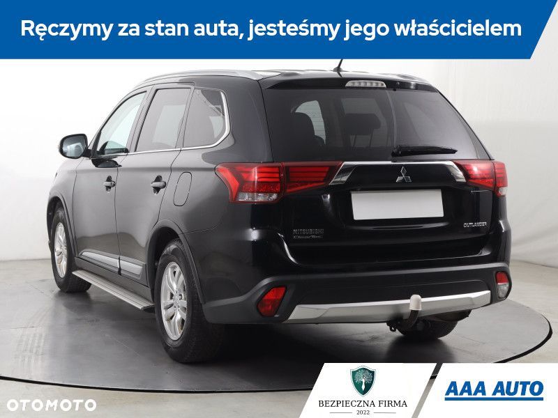 Mitsubishi Outlander - 6