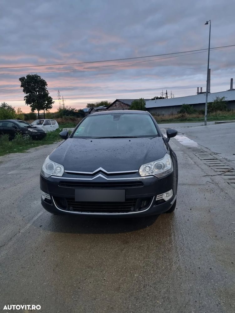 Citroën C5 2.7HDi V6 FAP BVA H3+ Exclusive - 8