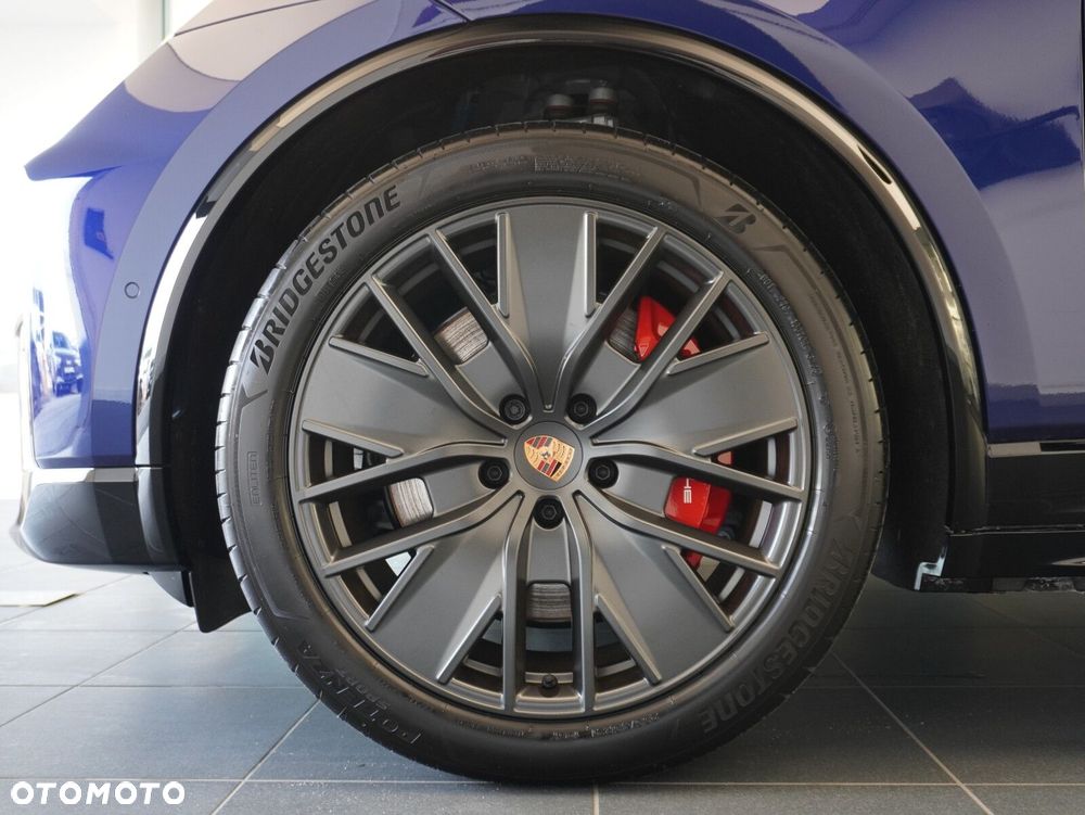 Porsche Macan GTS 100kWh - 14