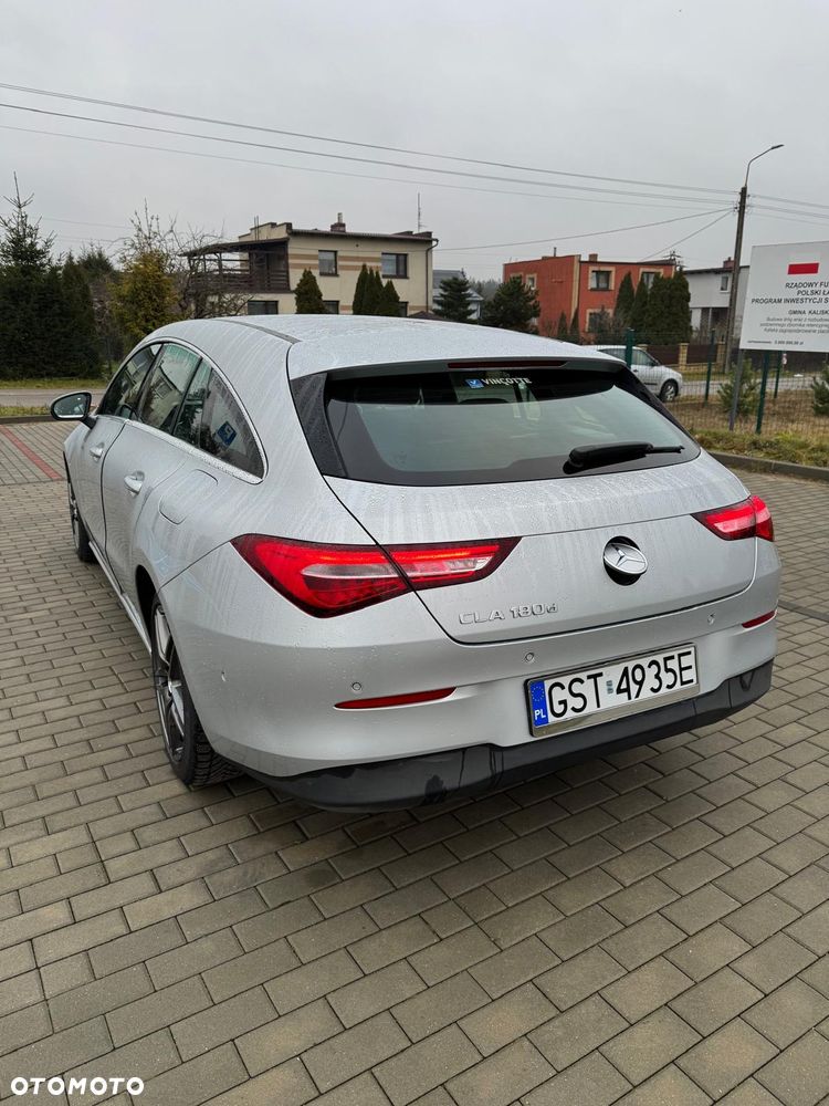 Mercedes-Benz CLA 180 d - 12