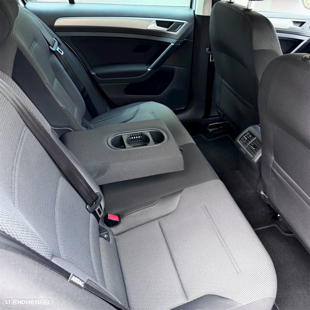VW Golf Variant 1.6 TDi BlueMotion Lounge - 8