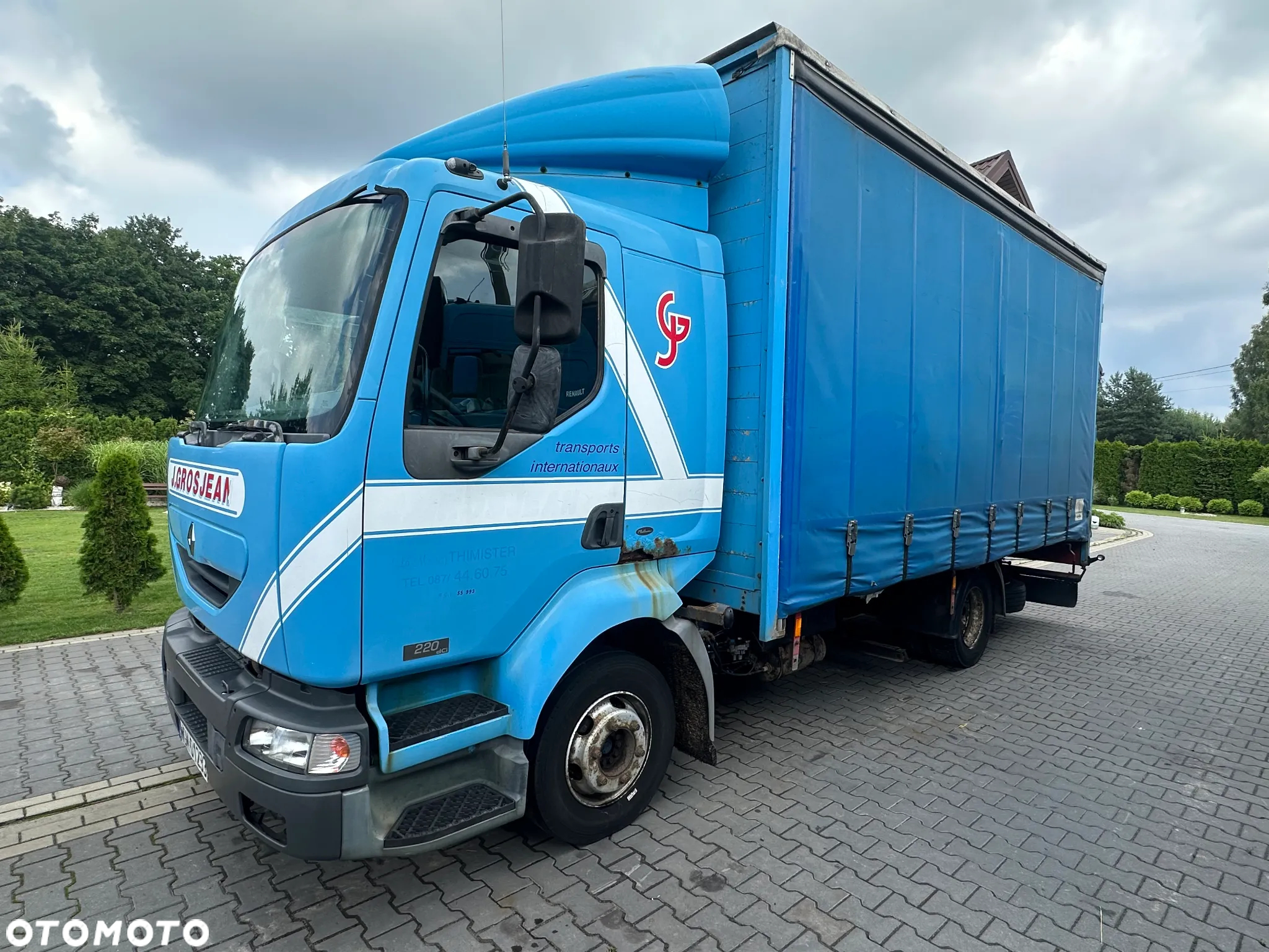 Renault MIDLUM DCI 220 - 3
