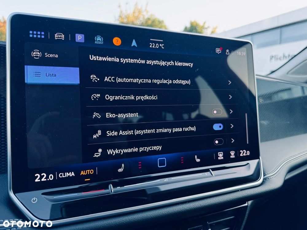 Volkswagen Passat - 31
