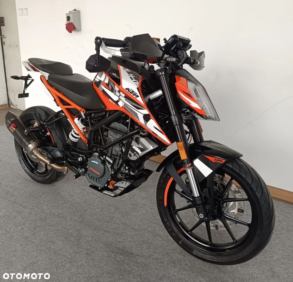 KTM Duke - 4