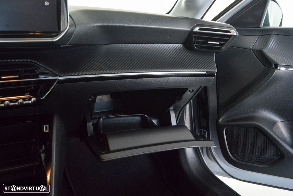 Peugeot 208 1.2 PureTech Active Pack - 43