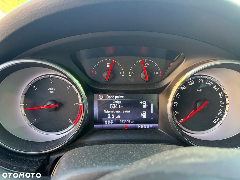 Opel Astra 1.6 CDTI Dynamic - 10
