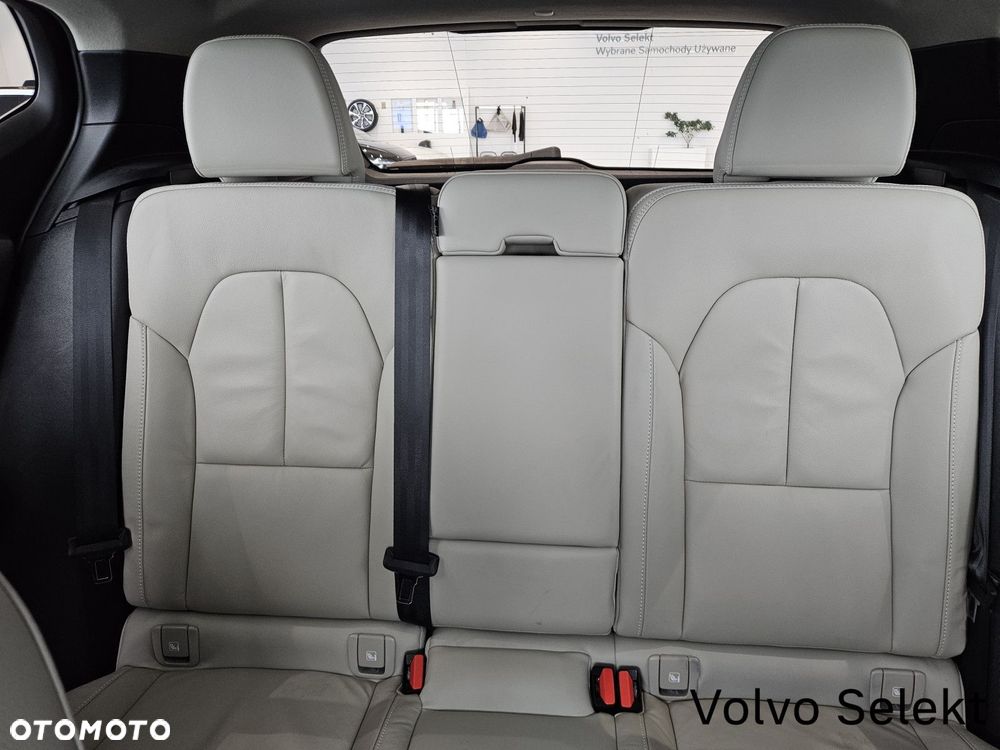 Volvo XC 40 - 34