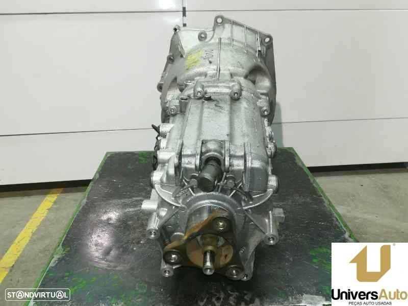 CAIXA VELOCIDADES BMW 1 2006 -HES - 3