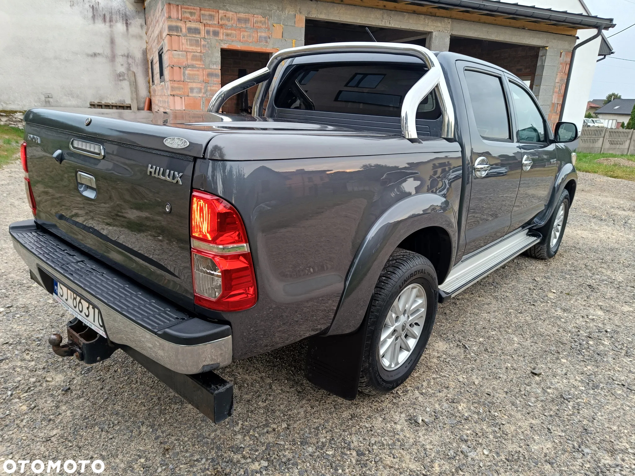 Toyota Hilux 3.0 D-4D SR5 - 5