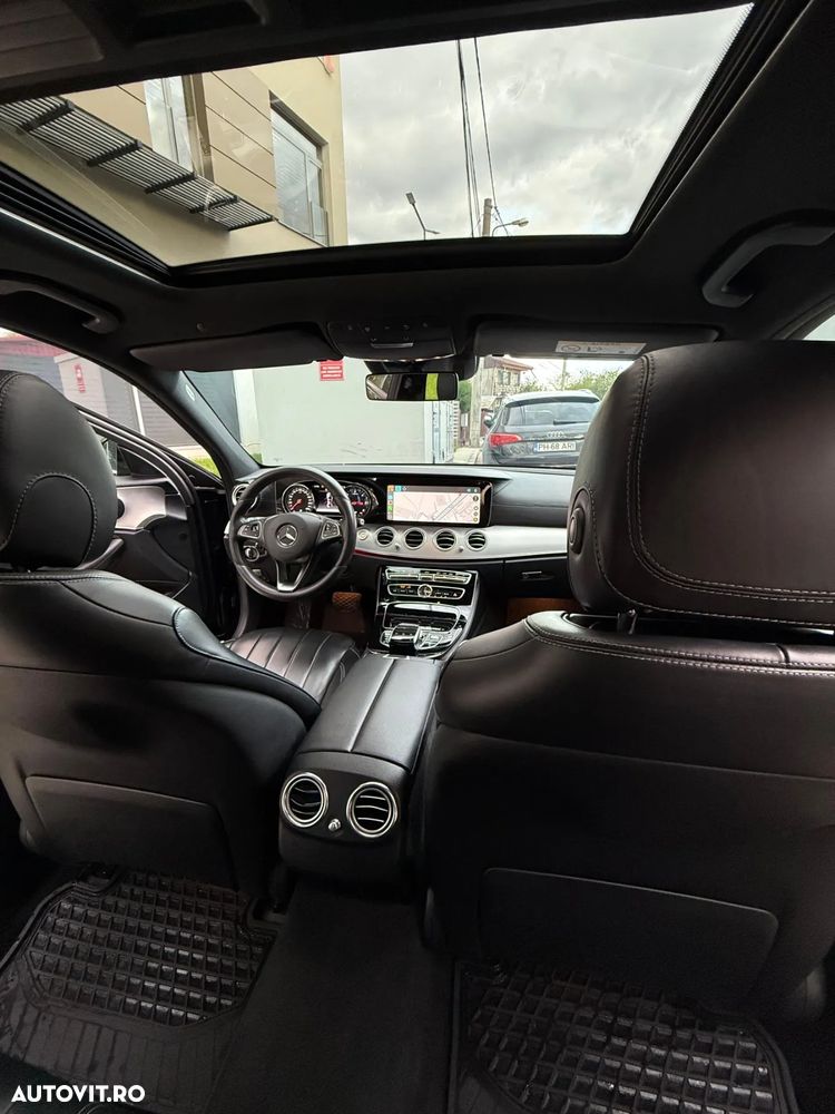 Mercedes-Benz E 220 d 4Matic 9G-TRONIC Avantgarde - 4