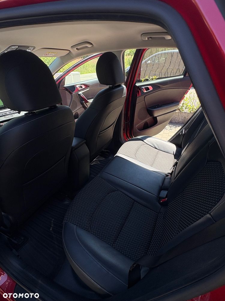 Kia Ceed 1.4 L Business Line - 7