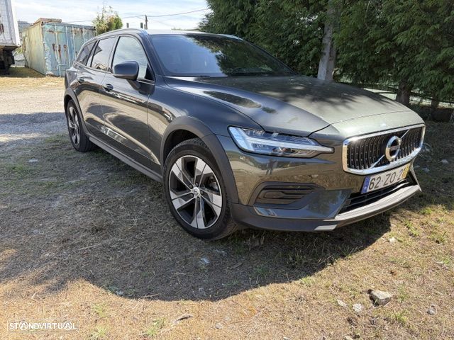 Volvo V60 2.0 D4 Inscription Geartronic - 1