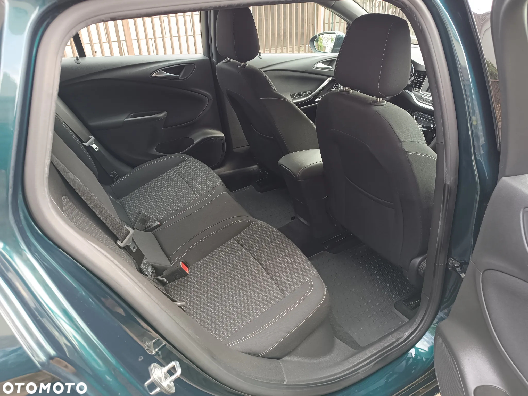 Opel Astra V 1.4 T Enjoy - 8