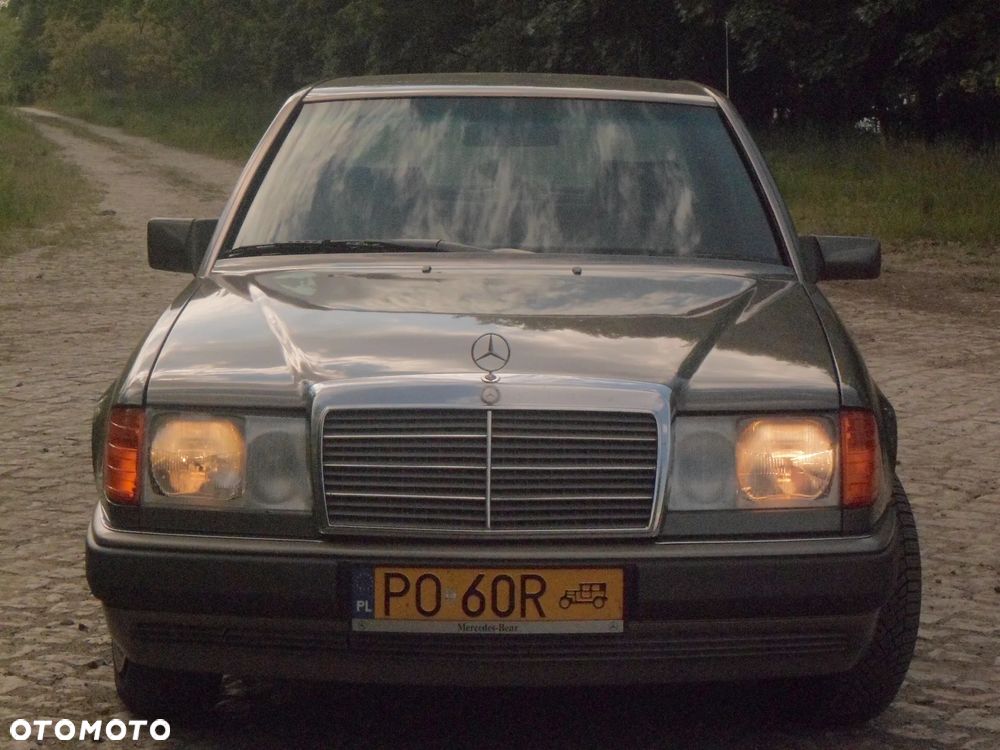 Mercedes-Benz W124 (1984-1993) - 2