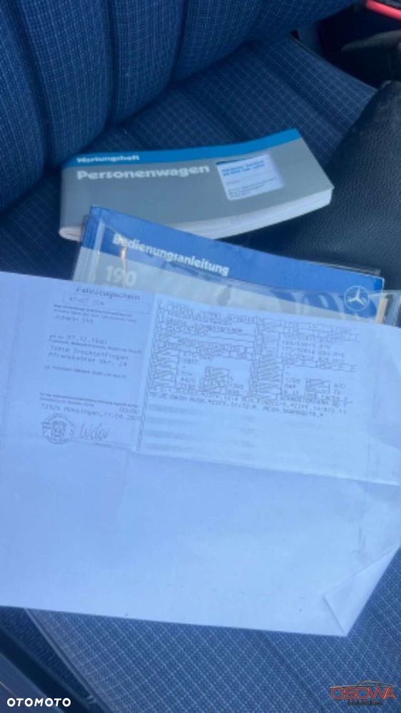 Mercedes-Benz W201 (190) - 15