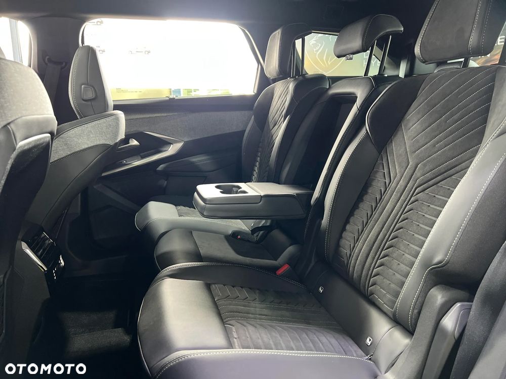 Peugeot 5008 1.2 PureTech mHEV GT Exclusive S&S e-DCS6 - 10