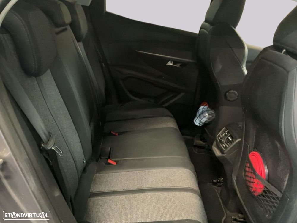 Peugeot 3008 1.2 PureTech Allure - 7