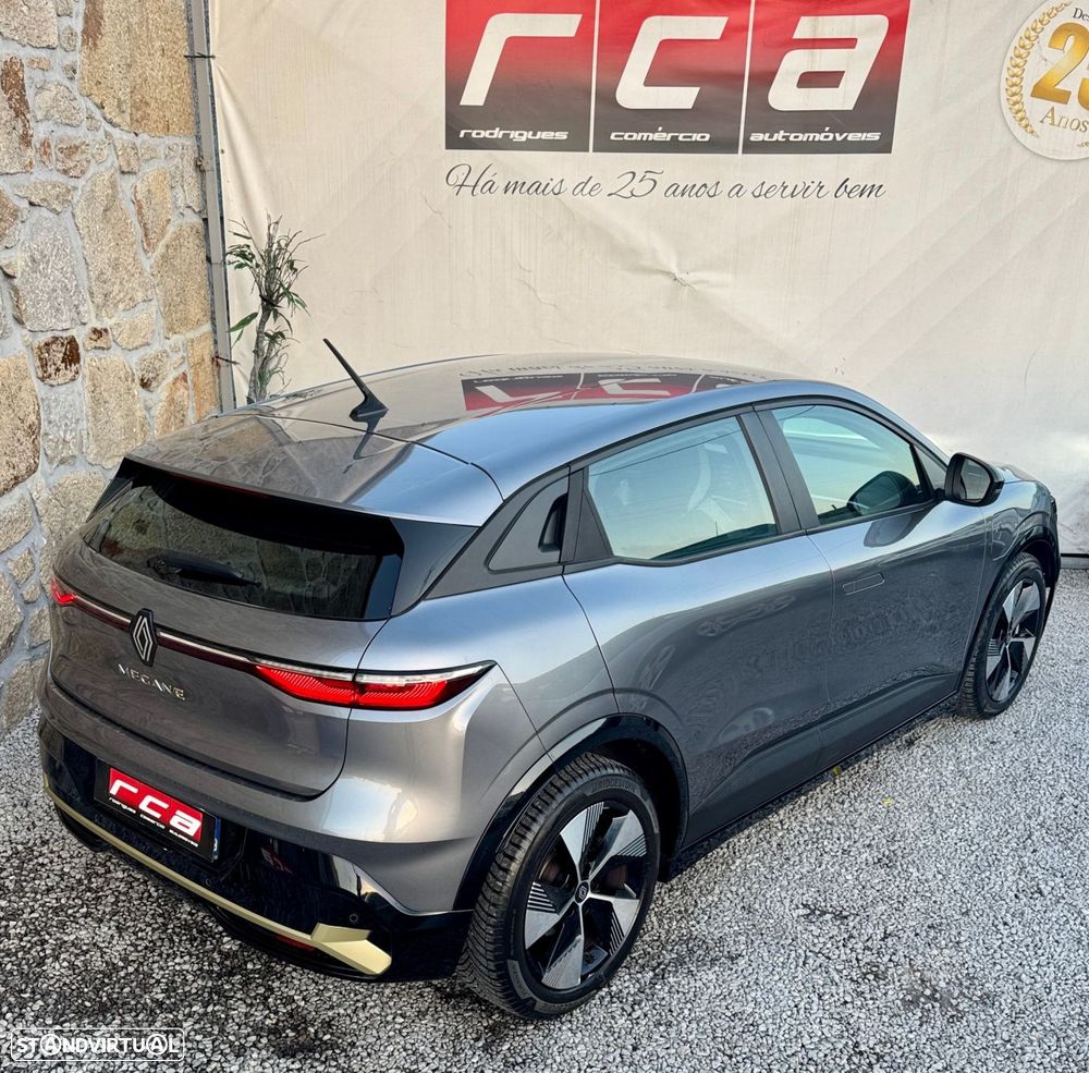 Renault Mégane E-Tech - 10