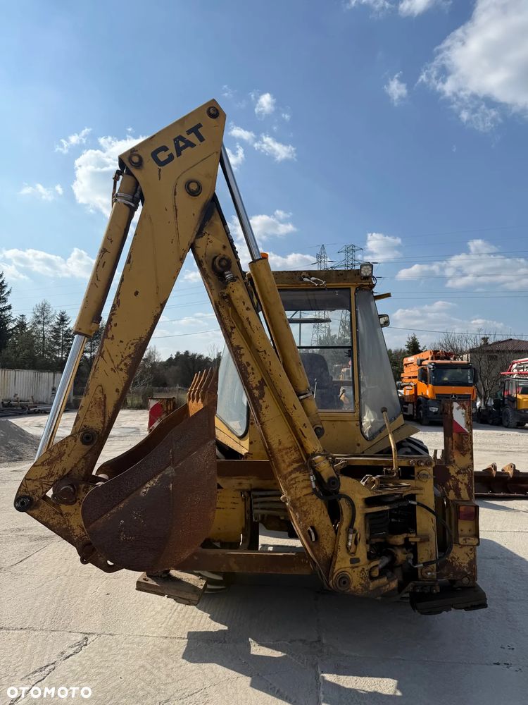Caterpillar 428 Koparko Ładowarka 3 Łyżki - 4