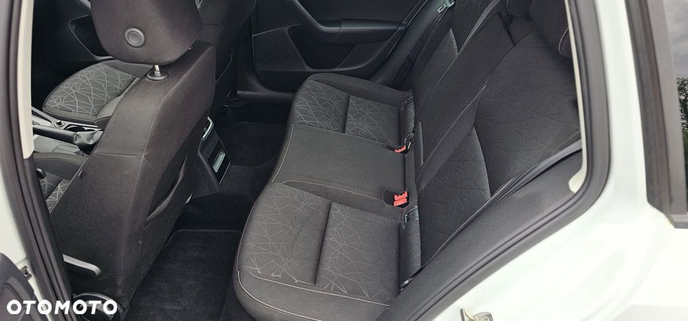 Skoda Octavia 2.0 TDI DSG Clever - 11
