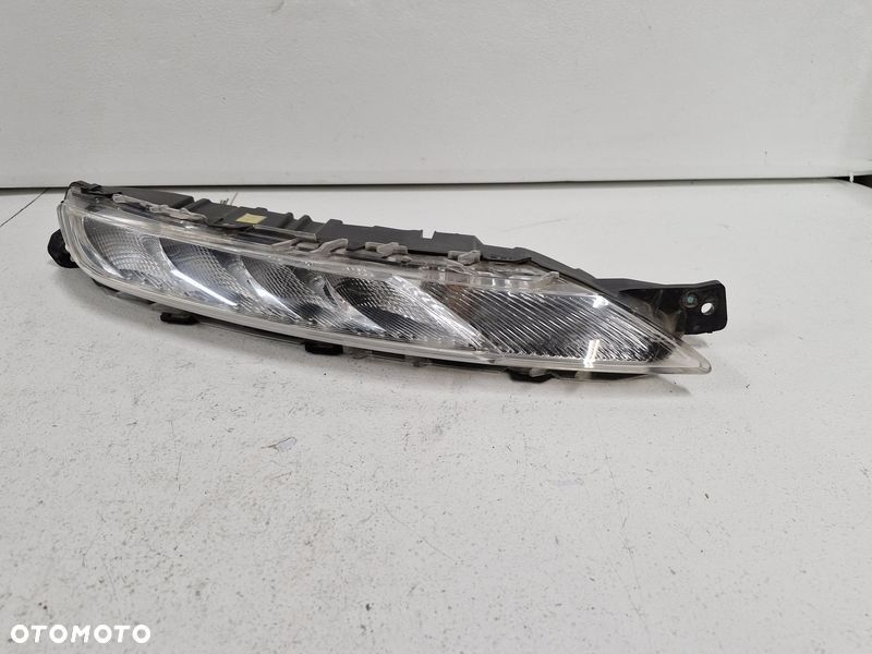 CITROEN C4 PICASSO II 2 ŚWIATŁO JAZDY DZIENNEJ DRL PRAWY PRZÓD 9676036280 - 2