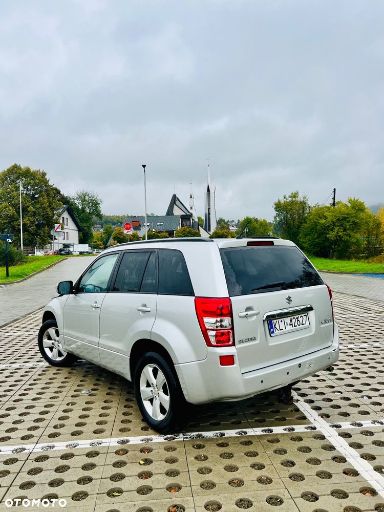 Suzuki Grand Vitara 1.9 DDiS Premium - 4