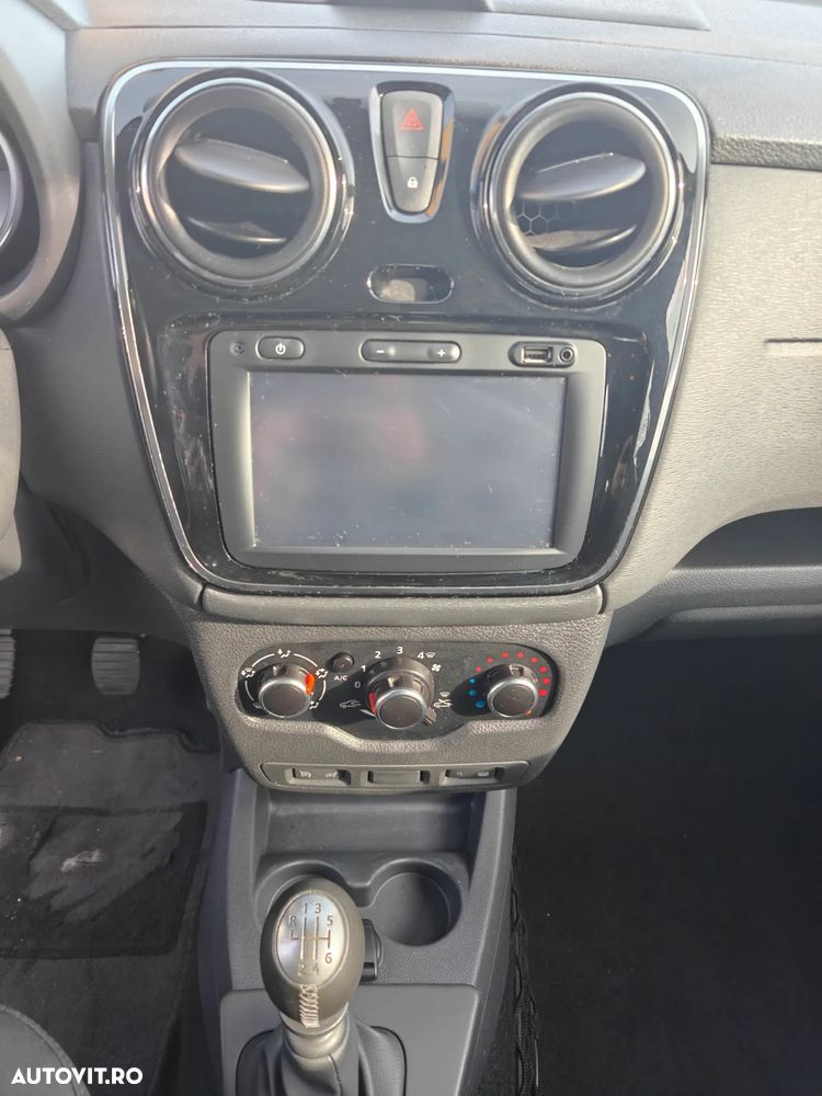 Dacia Lodgy Blue dCi 115 Stepway Plus - 10