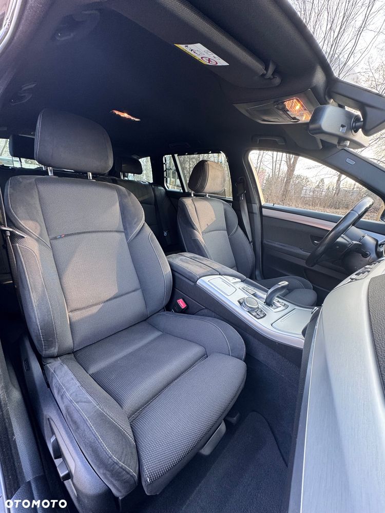 BMW Seria 5 518d M Sport - 28