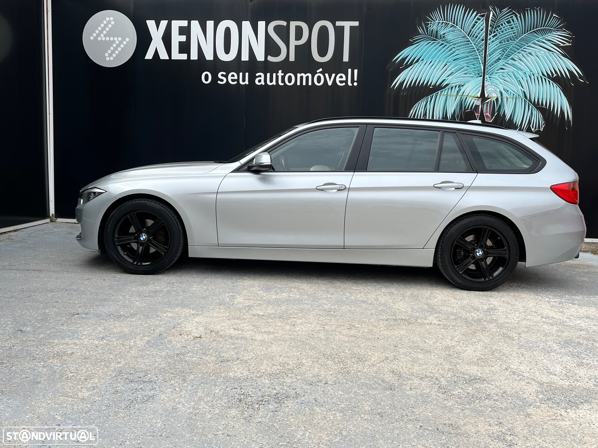 BMW 316 i Touring Line Sport - 2