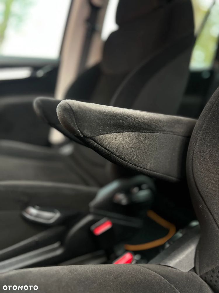 Citroën C4 Grand Picasso - 28