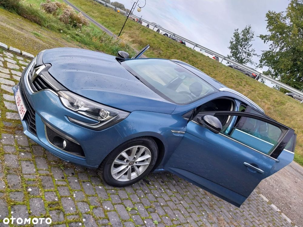 Renault Megane ENERGY TCe 130 LIMITED - 29