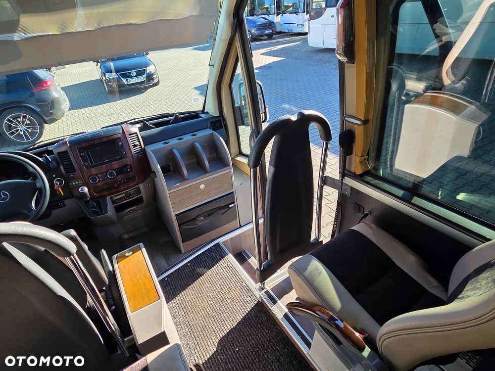 Mercedes-Benz SPICA / SILNIK 190 KM 3.0 / 21 MIEJSC/ SPROWADZONY Z FRANCJI/ CAFFEBAR / GNIAZDKA 230 V - 35