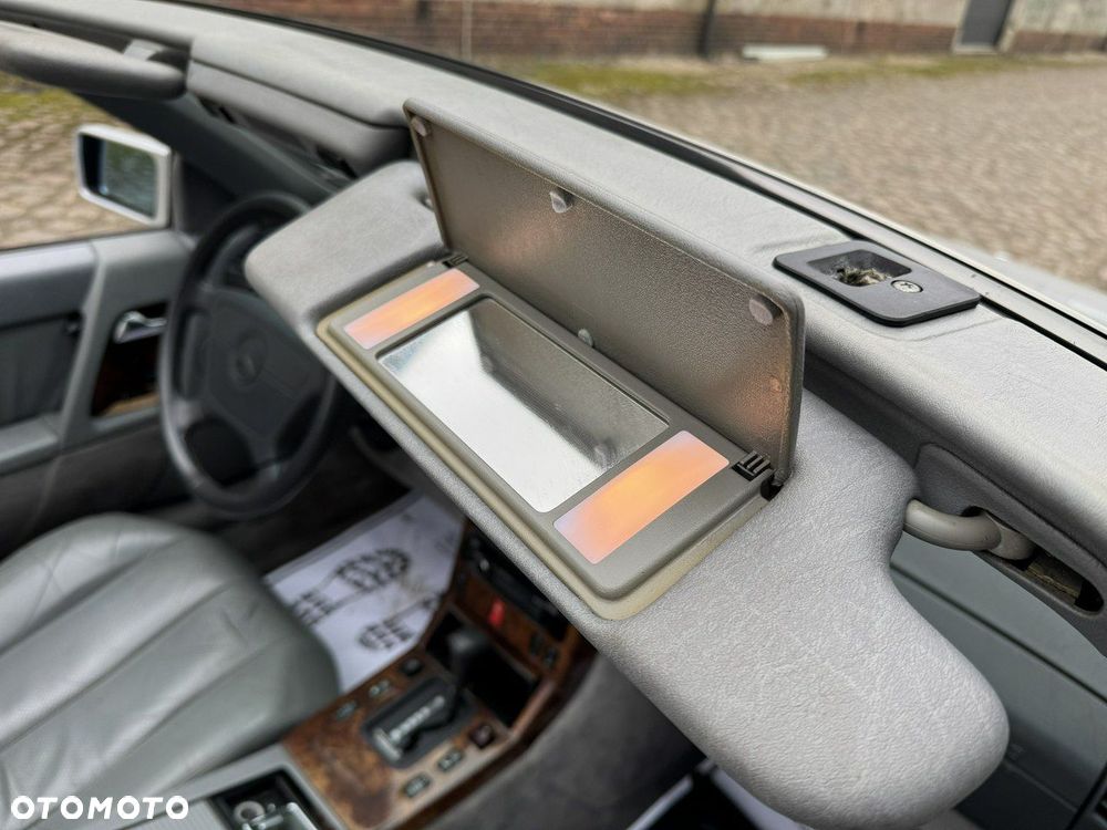 Mercedes-Benz SL - 40