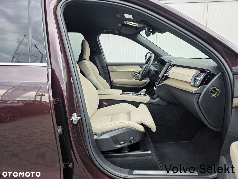 Volvo XC 90 - 16