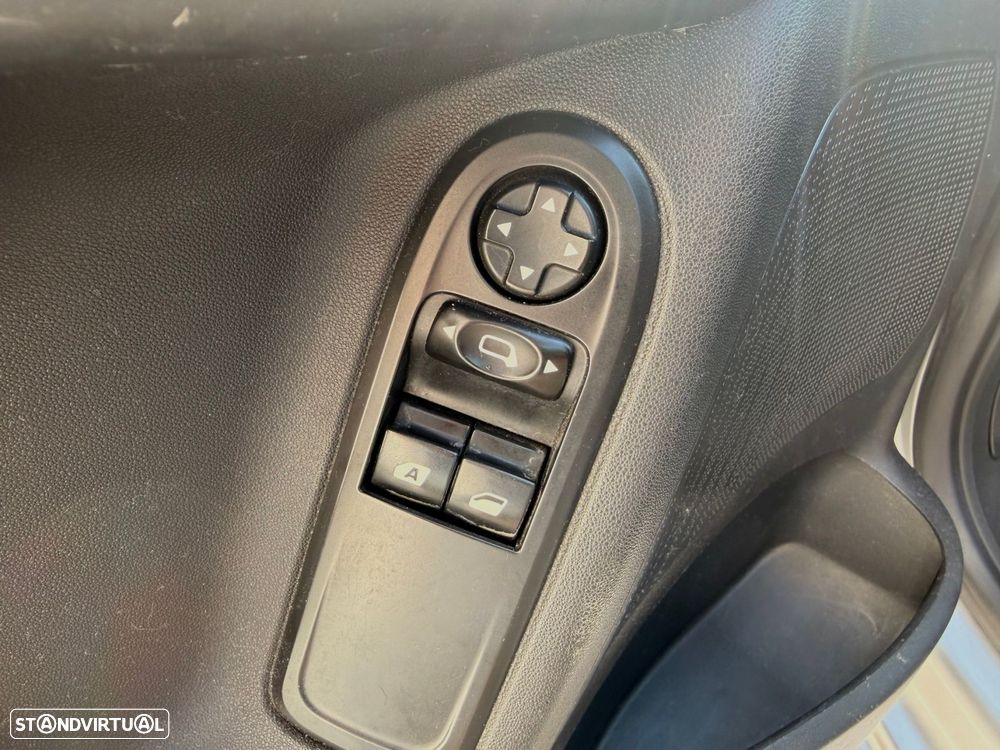 Citroën C3 1.2 VTi Exclusive - 28