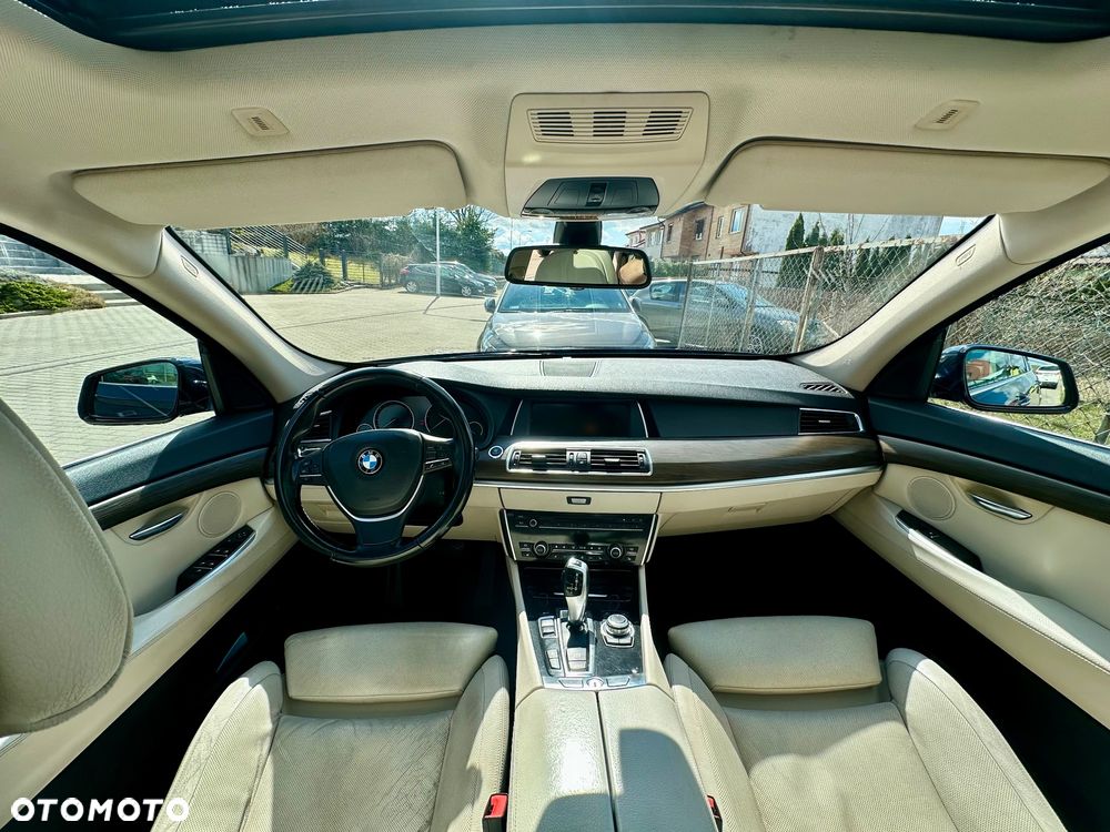 BMW 5GT 530d xDrive - 11