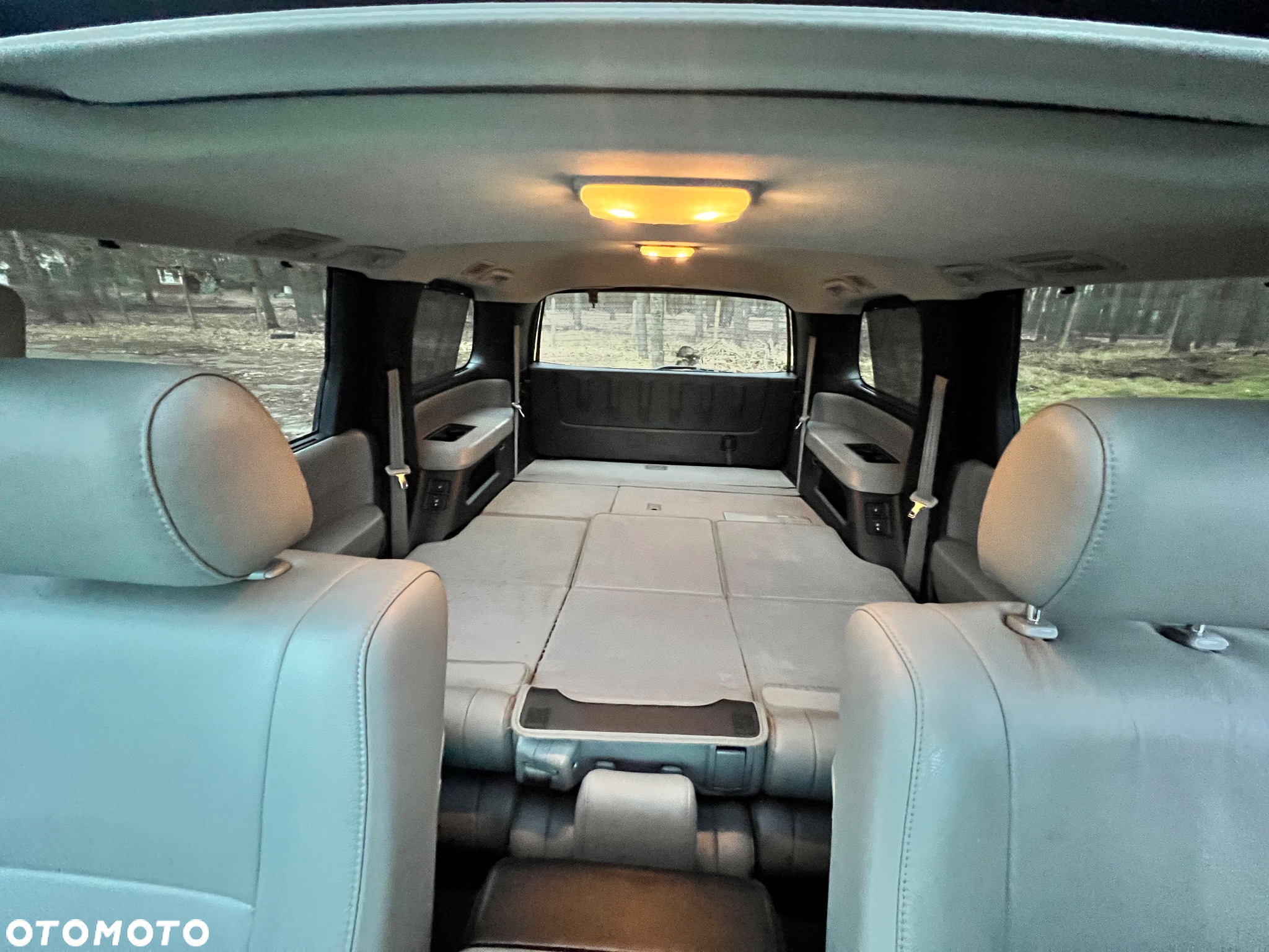 Toyota Sequoia - 22