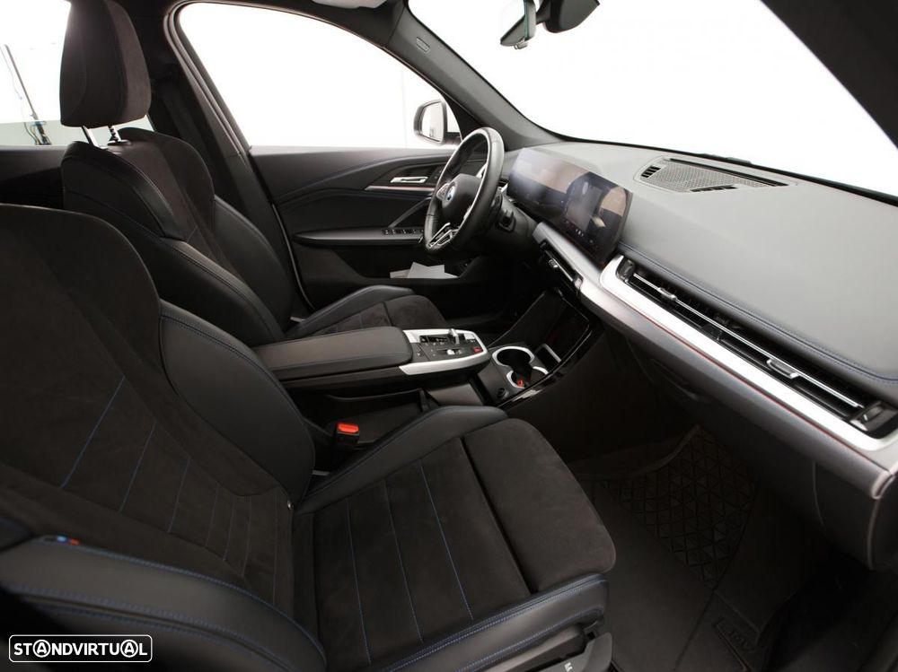 BMW X1 xDrive25e Pack Desportivo M - 9