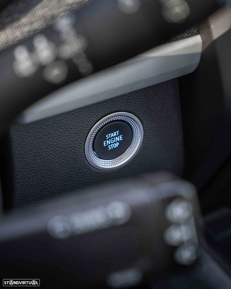 Renault Zoe (s/ Bateria) Zen 50 Flex - 26