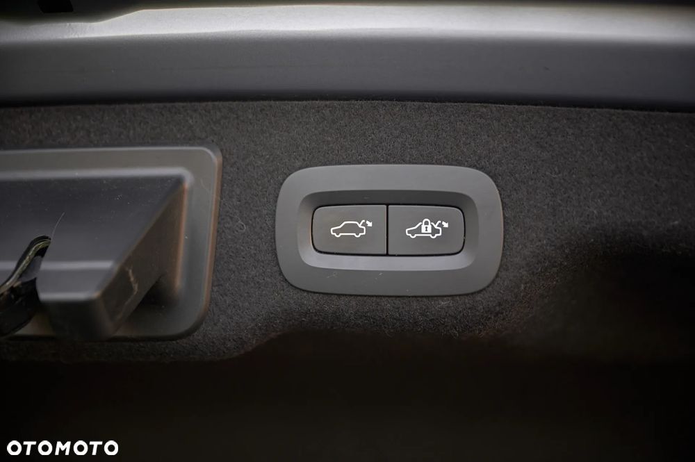 Volvo S90 D3 Geartronic Inscription - 22