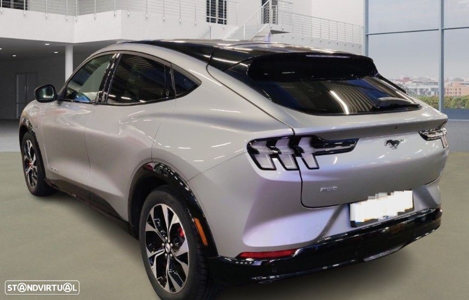 Ford Mustang Mach-E 75.7 kWh Premium AWD - 3