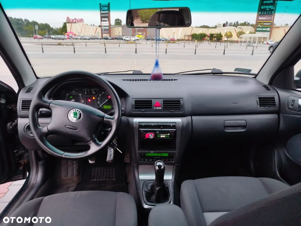 Skoda Octavia 1.9 TDI Ambiente - 6