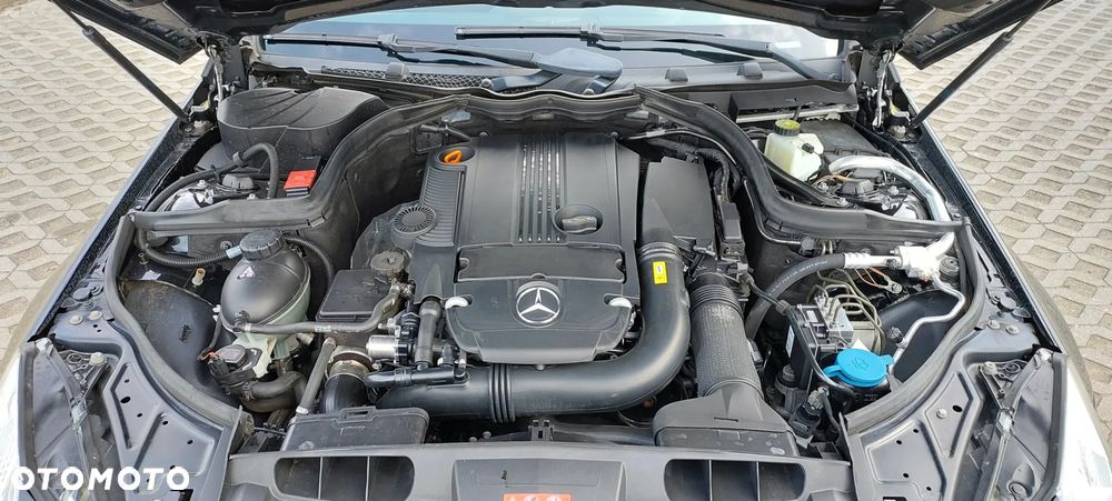 Mercedes-Benz Klasa E - 16