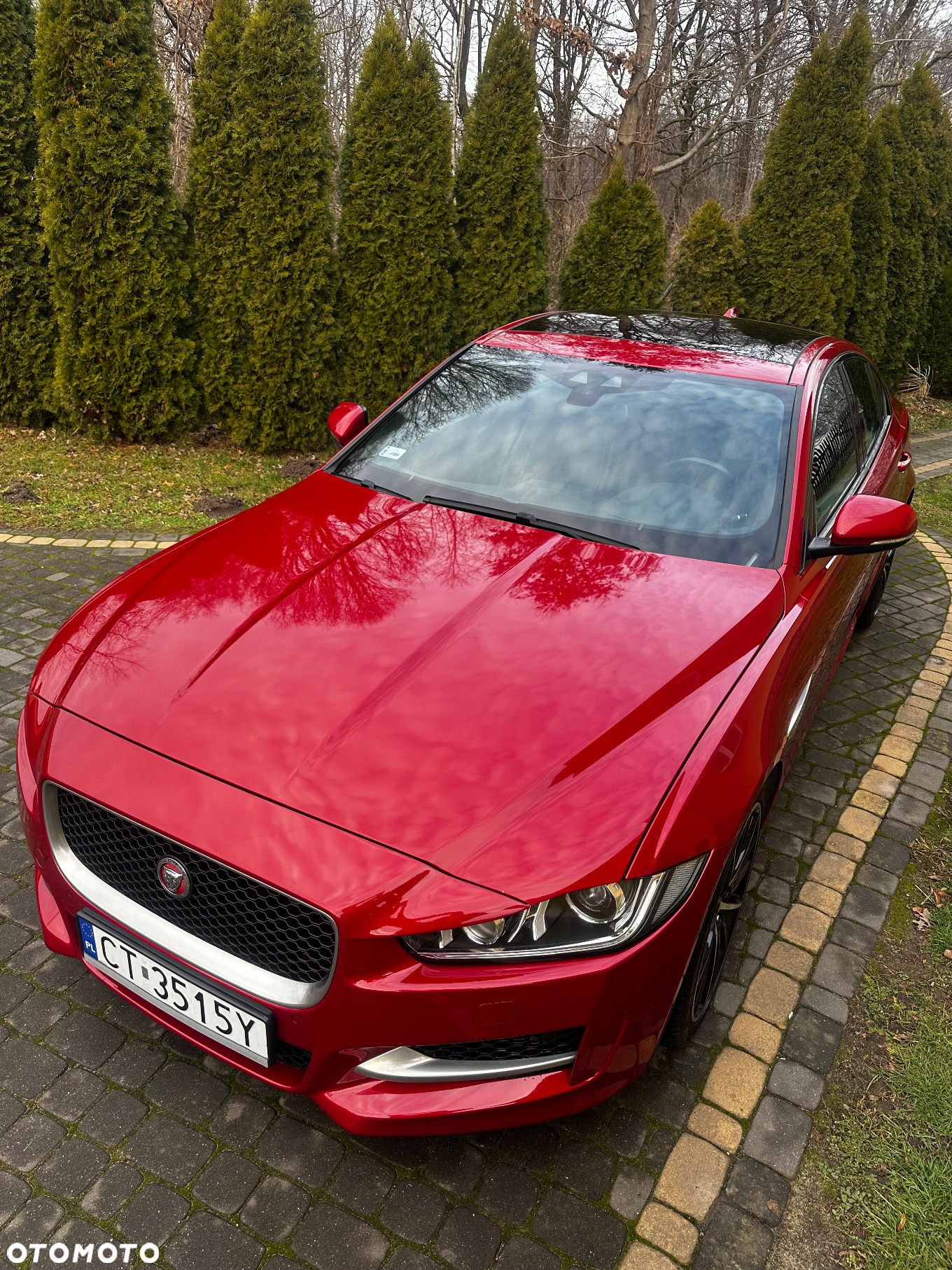 Jaguar XE 2.0 D R-Sport - 7
