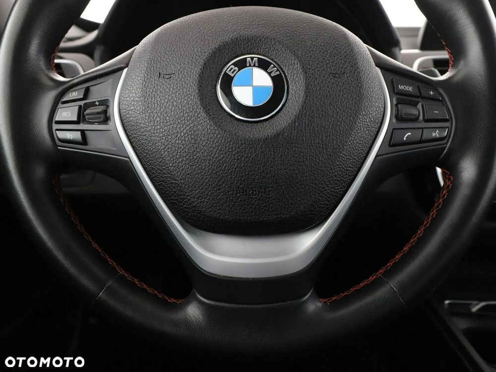 BMW 3GT 320d Sport Line - 22