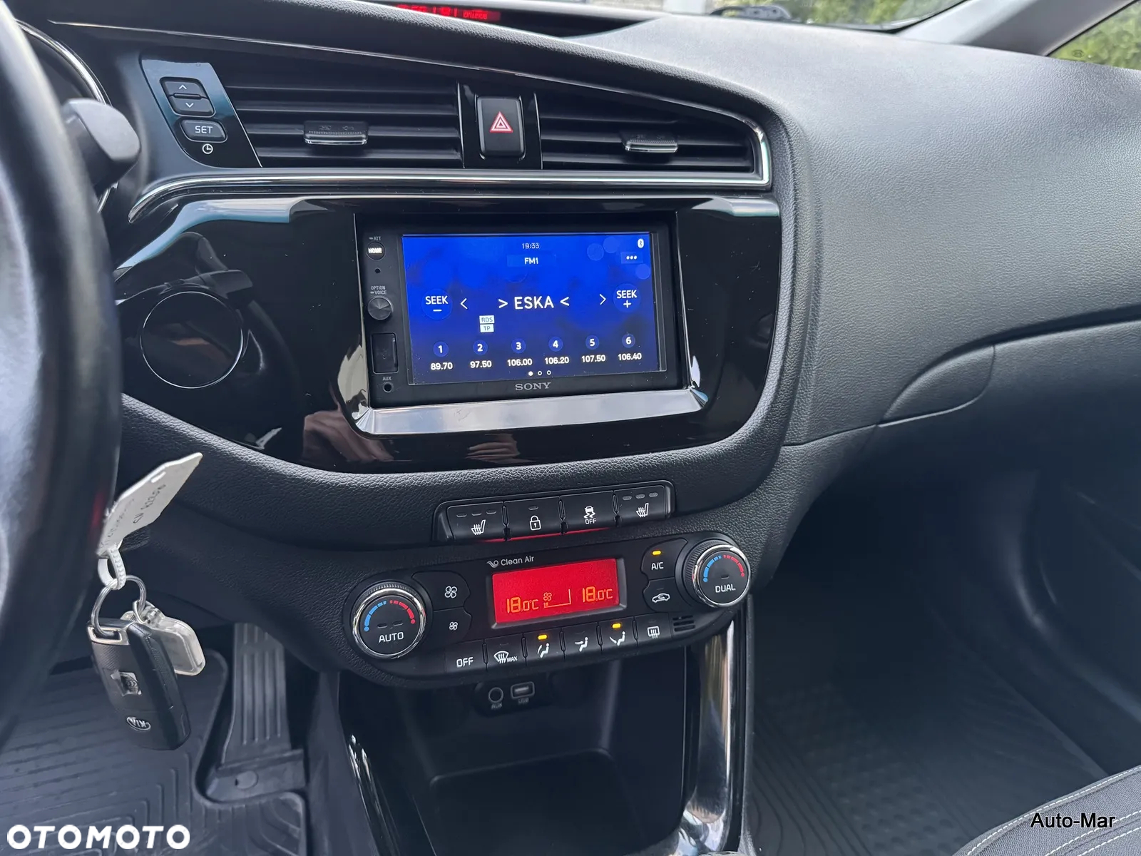 Kia Ceed 1.6 CRDi 136 ISG SW Edition 7 - 19