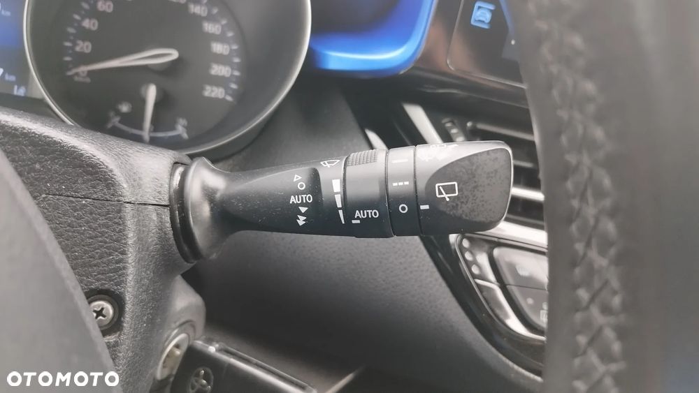 Toyota C-HR 1.2 T GPF Premium CVT 4x4 - 31