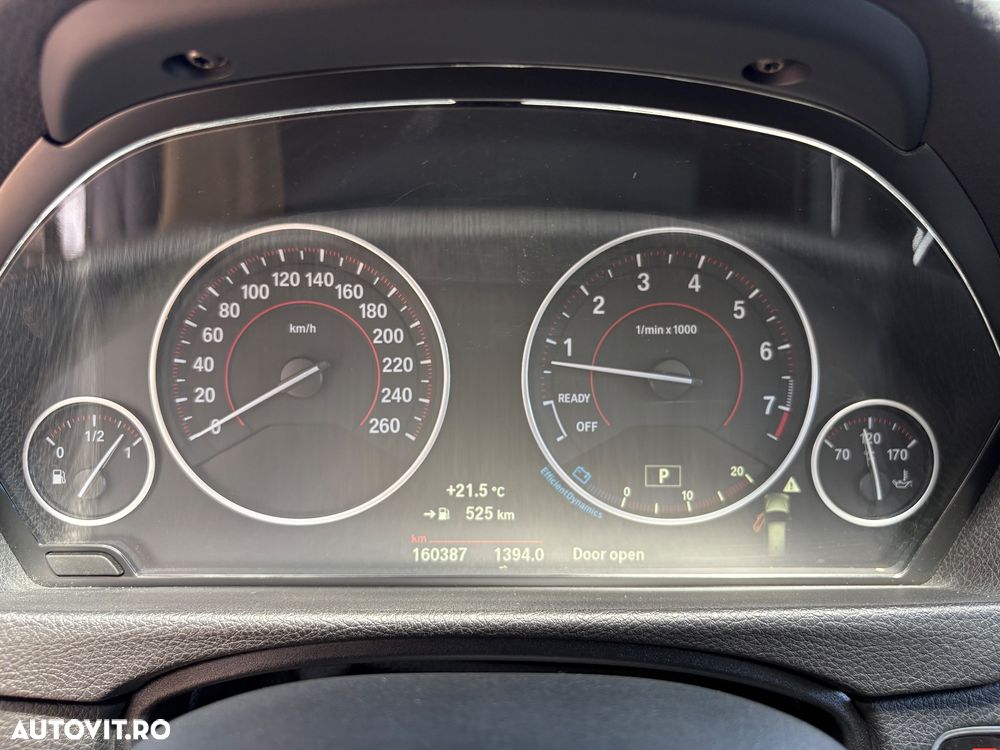 BMW Seria 3 320i AT - 11